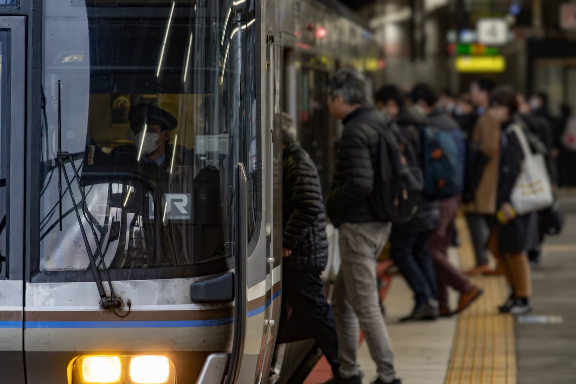 【鉄道安全対策】主な取り組みやおすすめ製品を紹介