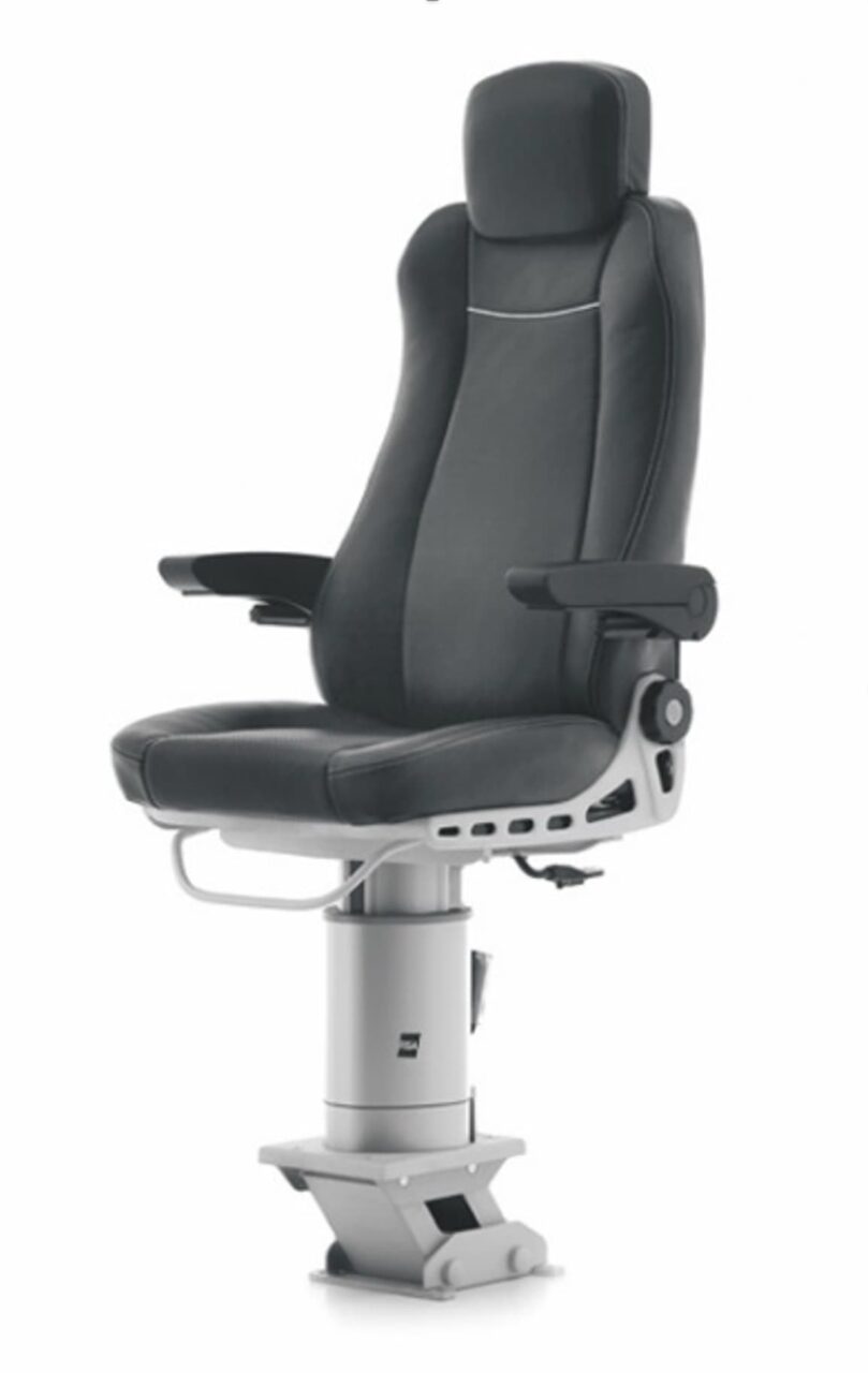 FISA社製 鉄道車両用運転席
